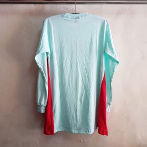 Kaos Darma Putra 2, Seragam Kaos Oblong