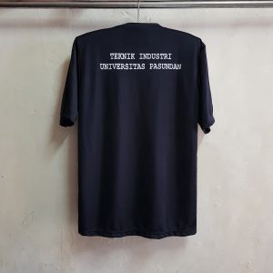 Kaos Makrab TI, Seragam Kaos Kelas